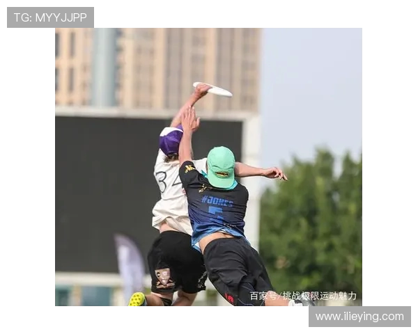 杭州飞盘队在极限运动联赛中以100分稳居积分榜首位